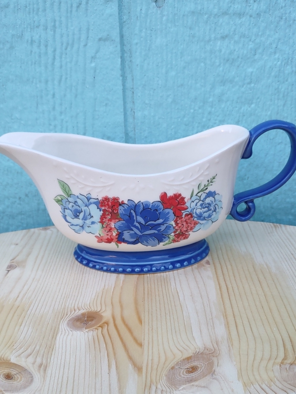 Pioneer Woman Classic Charms Blue Floral Ceramic Gravy Boat